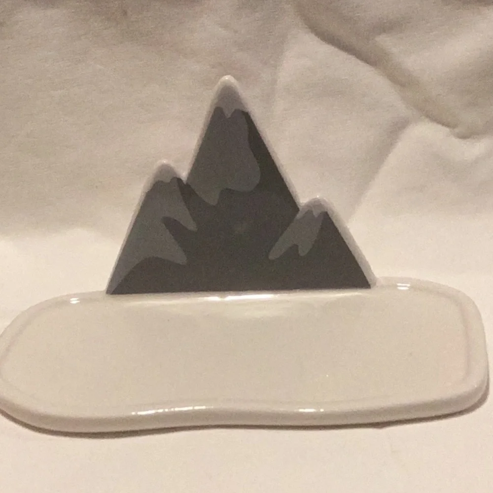 Winter Cabin Themed Salt & Pepper Shaker Set
